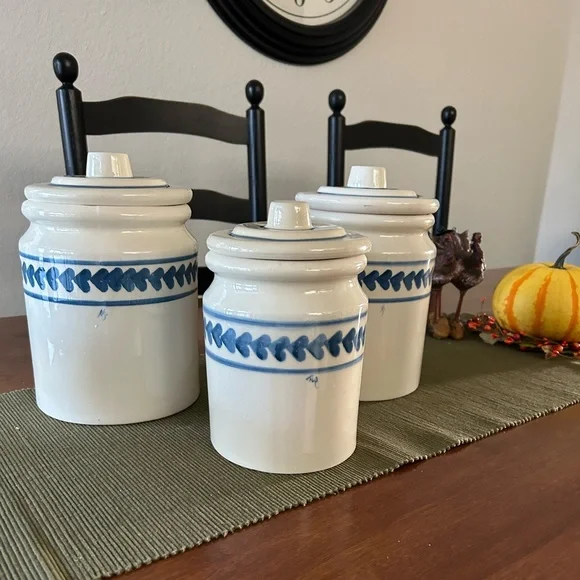 Vintage Hartstone Ohio Pottery Canister Set - Picture 1 of 9
